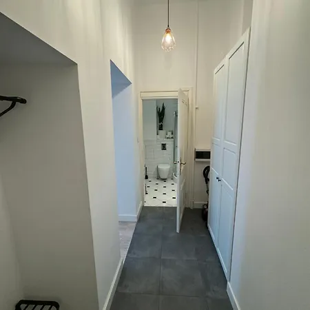 Ferienwohnung Warszawa Hoza Exterior foto
